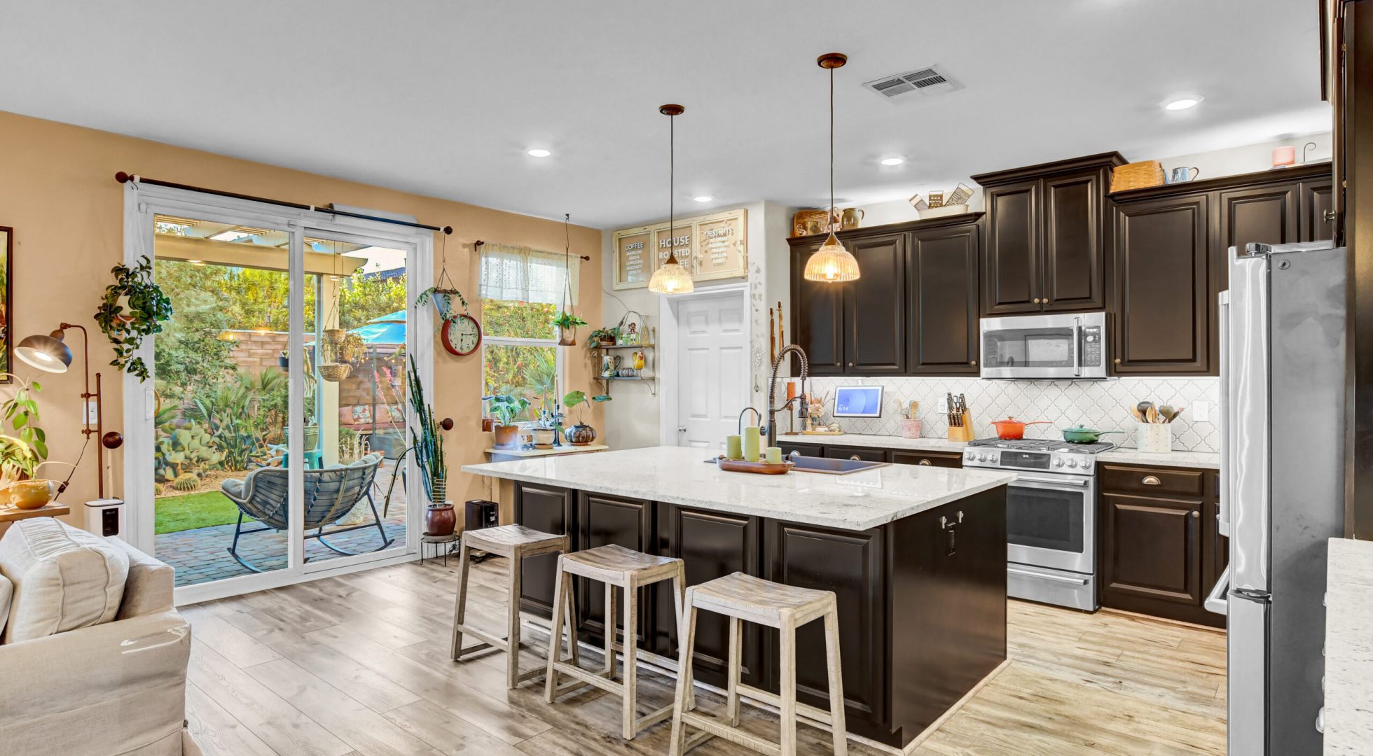 10133-S-Tenaya-Meadows-St_14