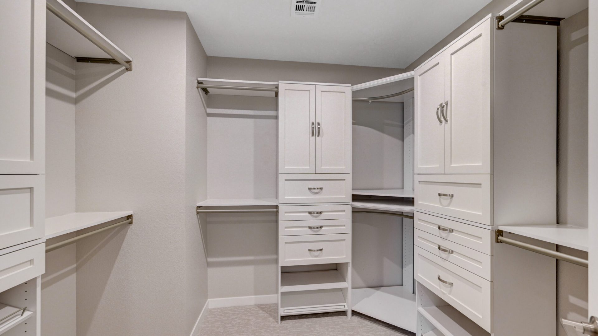 3350_Via Strada St-31